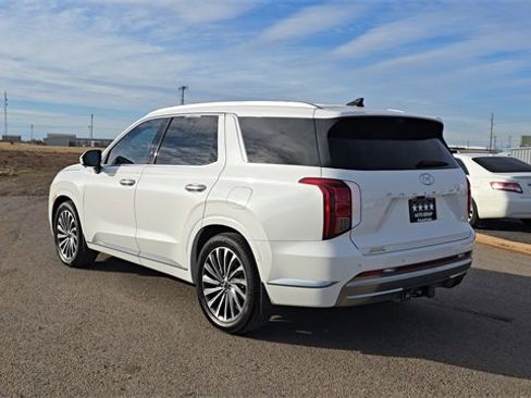 Used 2024 Hyundai Palisade Calligraphy image 8