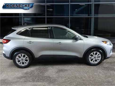 Certified 2024 Ford Escape Active image 4