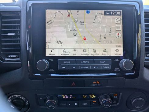 Used 2022 Nissan Frontier PRO-4X w/ Off-Road Protection Package image 18