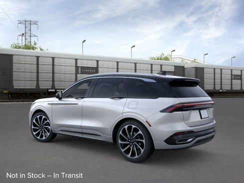 New 2026 Lincoln Nautilus Black Label image 4