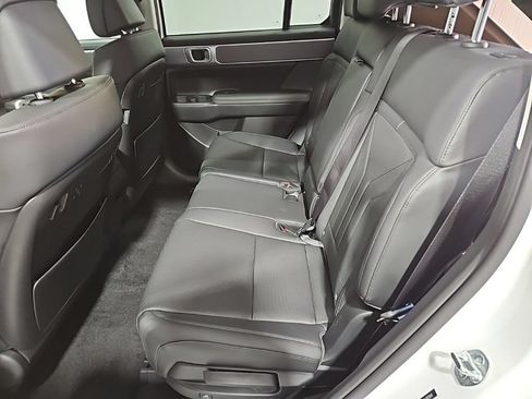 Certified 2025 Hyundai Santa Fe SEL AWD/4WD image 26
