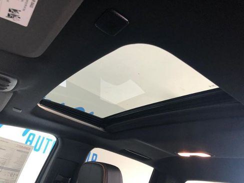 New 2025 GMC Canyon AT4 w/ Technology Plus Package image 7