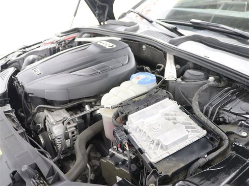 Used 2018 Audi A5 2.0T Premium Plus w/ Premium Plus AWD/4WD image 27