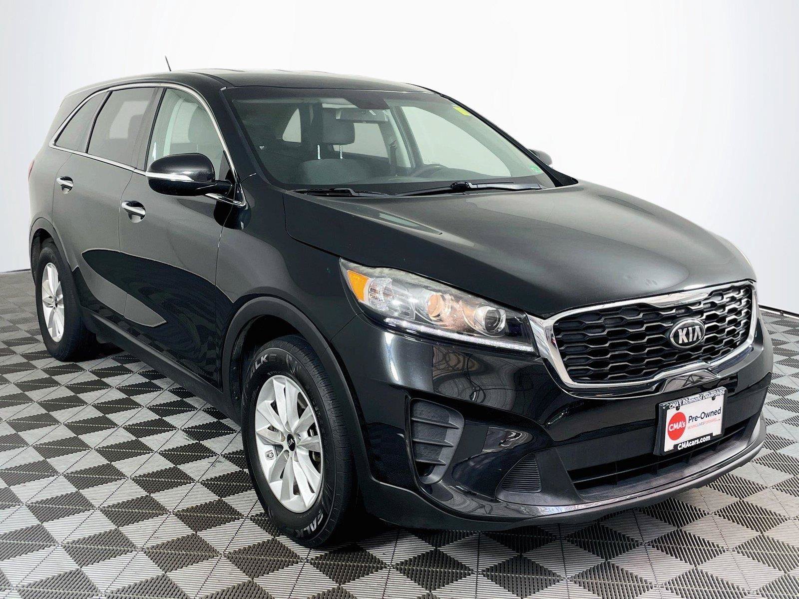 Used 2019 Kia Sorento L FWD image 1