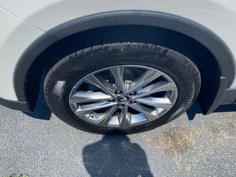 Used 2017 Toyota RAV4 Limited w/ Protection Package AWD/4WD image 20