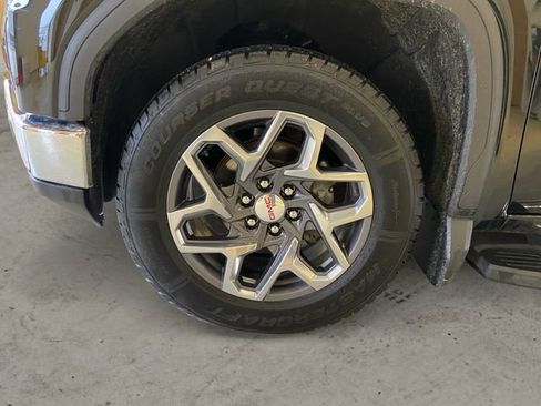 Used 2022 GMC Sierra 1500 SLT w/ SLT Premium Plus Package image 15