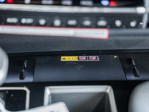 New 2026 Toyota Sienna Platinum AWD/4WD image 25