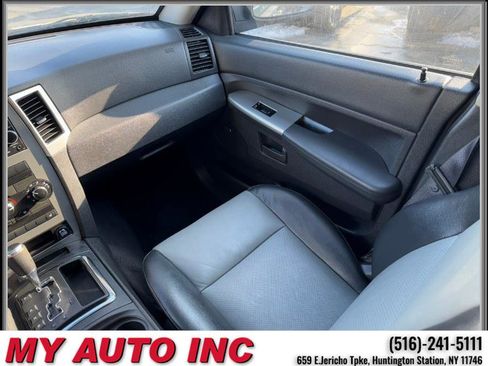 Used 2008 Jeep Grand Cherokee Laredo image 14