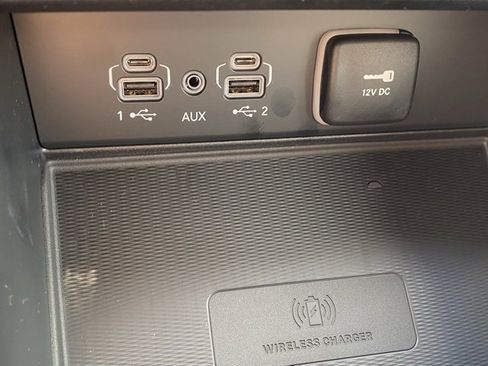 New 2025 Jeep Grand Cherokee L Limited image 25