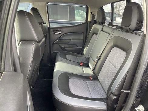 Used 2015 Chevrolet Colorado Z71 image 7