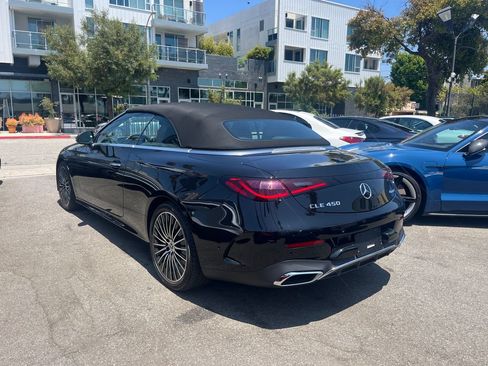 Used 2024 Mercedes-Benz CLE 450 4MATIC Cabriolet w/ Driver Assistance Package image 6