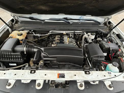 Used 2022 Chevrolet Colorado LT w/ Fleet Safety Package image 21