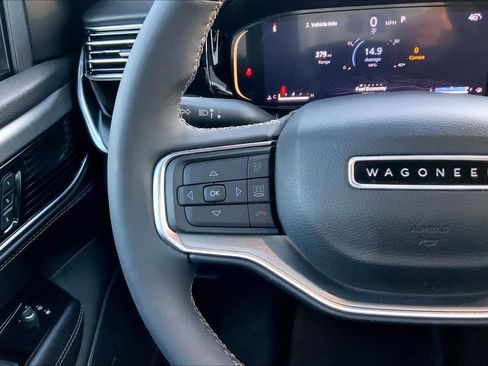 Used 2023 Jeep Wagoneer Series II image 22