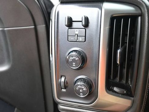 Used 2018 Chevrolet Silverado 1500 LTZ w/ Max Trailering Package AWD/4WD image 31