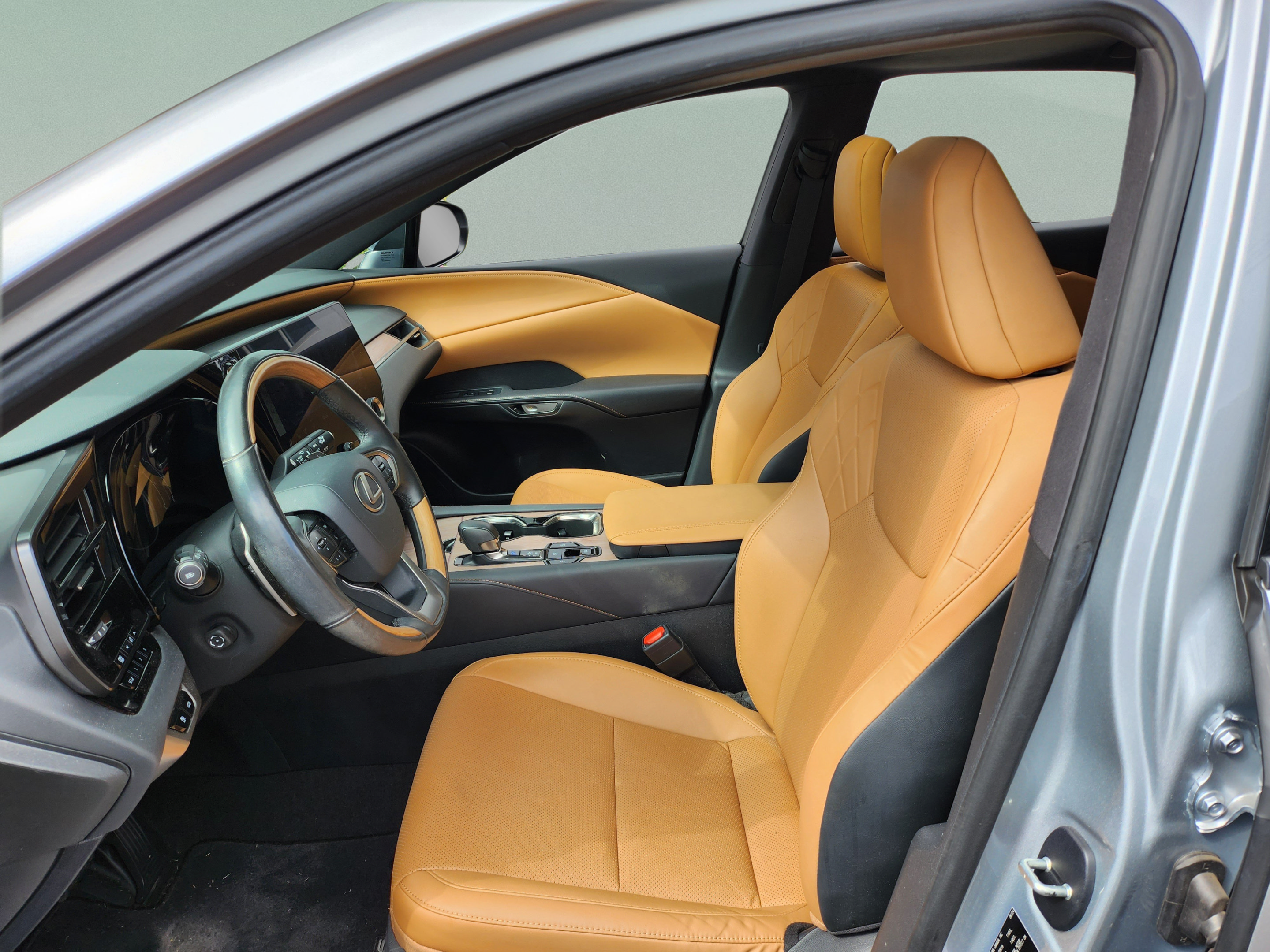 Certified 2024 Lexus RX 350 Premium w/ Cold Area Package FWD image 11