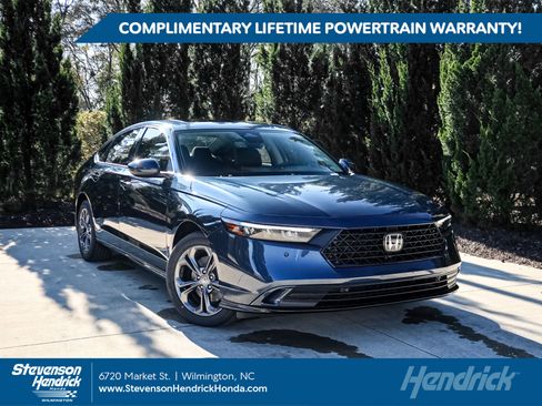 New 2026 Honda Accord EX-L image 1