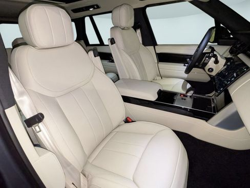 New 2026 Land Rover Range Rover SE AWD/4WD image 30