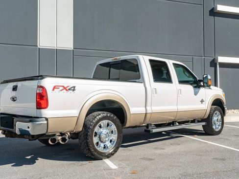 Used 2014 Ford F250 Lariat w/ Lariat Ultimate Package image 9