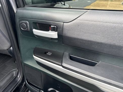 Used 2016 Toyota Tundra SR5 image 35