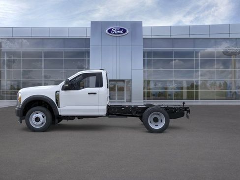 New 2026 Ford F450 XL image 32