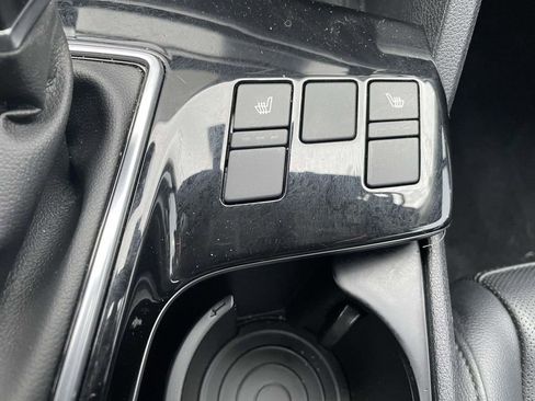 Used 2025 Kia Sportage EX w/ Premium Package image 41