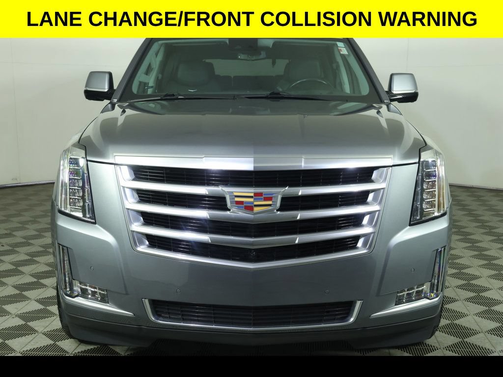 Used 2020 Cadillac Escalade Luxury AWD/4WD image 11