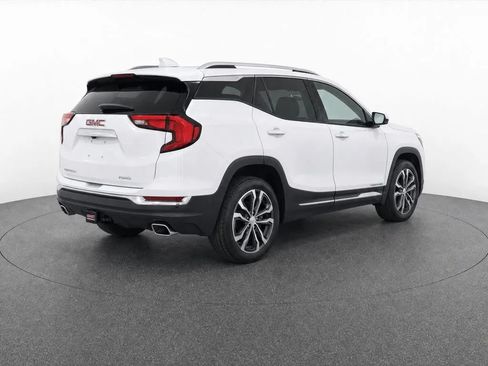 Used 2020 GMC Terrain Denali w/ GMC Pro Grade Package AWD/4WD image 4