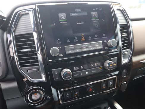 Used 2024 Nissan Titan Platinum Reserve w/ Moonroof Package image 19