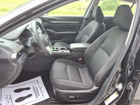 Used 2023 Nissan Altima 2.5 SV AWD/4WD image 27