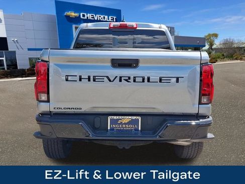 Used 2024 Chevrolet Colorado Trail Boss AWD/4WD image 25