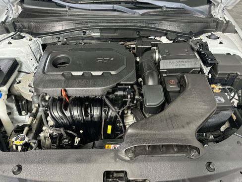 Used 2020 Kia Optima LX FWD image 31