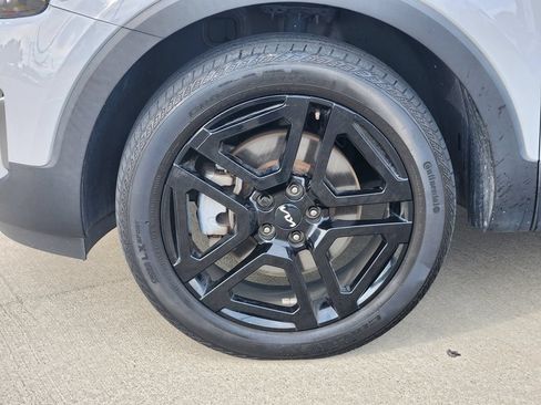 Used 2023 Kia Telluride EX X-Line AWD/4WD image 10