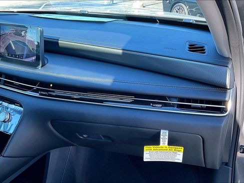 New 2026 INFINITI QX60 Luxe image 22