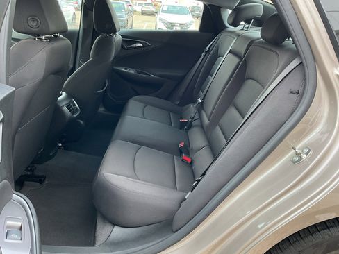 Used 2024 Chevrolet Malibu LT image 15