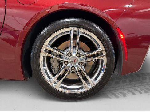 Used 2017 Chevrolet Corvette Stingray Coupe w/ 1LT RWD image 44