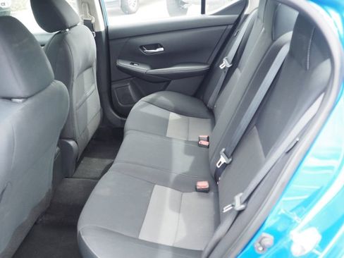 Used 2023 Nissan Sentra SV FWD image 16