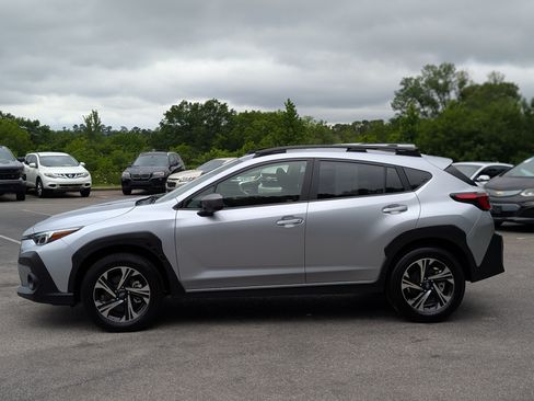 Used 2024 Subaru Crosstrek 2.0i Premium AWD/4WD image 6