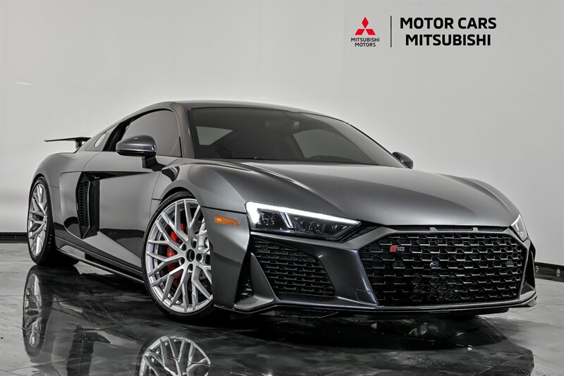 Used 2020 Audi R8 V10 w/ 20" Wheel Package AWD/4WD image 1