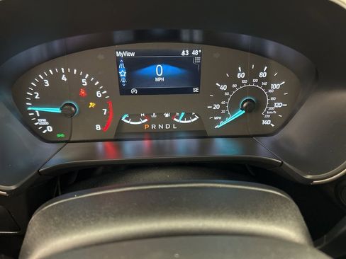 Used 2022 Ford Escape SE image 17