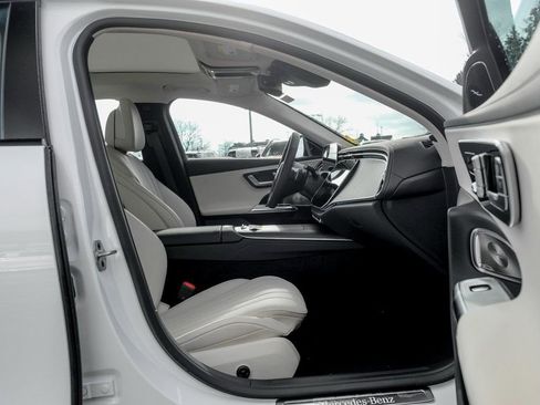 New 2026 Mercedes-Benz E 450 4MATIC Sedan image 21