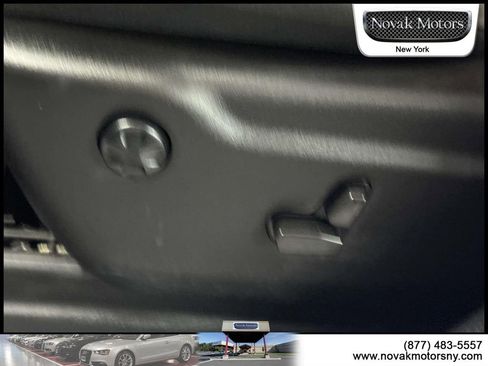 Used 2022 Dodge Durango SXT w/ Anodized Platinum Package AWD/4WD image 16