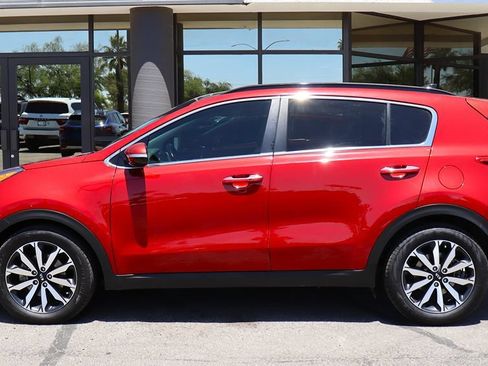Used 2019 Kia Sportage EX w/ EX Technology Package FWD image 8