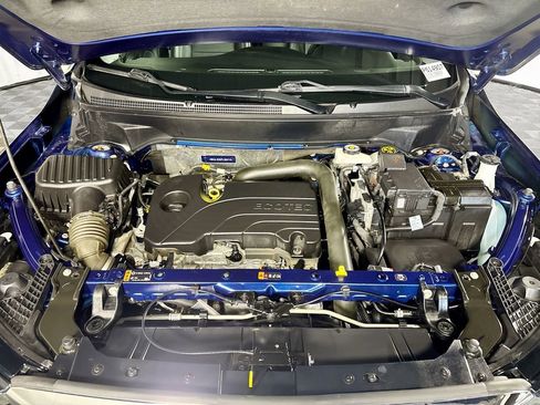 Used 2023 GMC Terrain SLT image 21