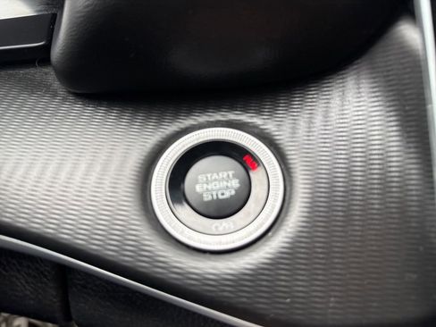 Used 2024 Jeep Grand Cherokee L Altitude image 58