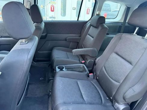 Used 2010 MAZDA MAZDA5 Sport image 8