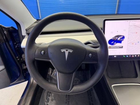 Used 2021 Tesla Model 3 Standard Range Plus RWD image 15