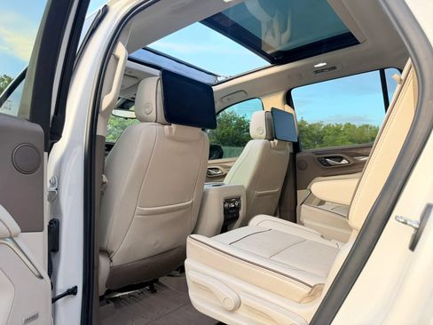 Used 2021 GMC Yukon Denali w/ Denali Ultimate Package AWD/4WD image 26