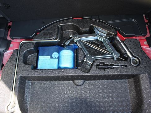 New 2025 Subaru Impreza 2.0i image 8