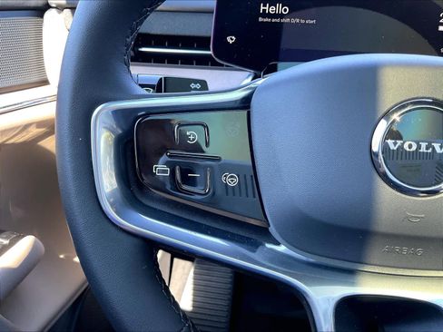 New 2026 Volvo EX90 Plus RWD image 17