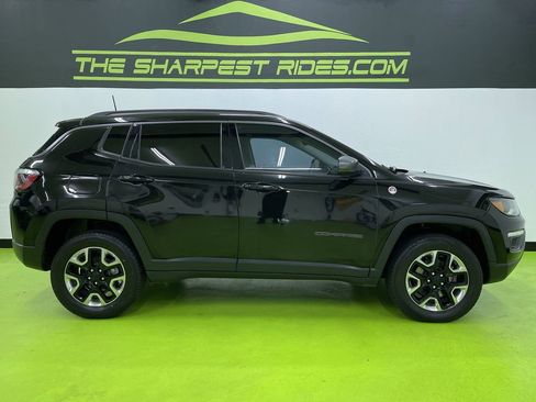 Used 2017 Jeep Compass Trailhawk image 11